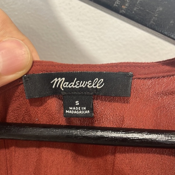 MADEWELL Rust Red Short Sleeve V-Neck Rhyme Top - Picture 5 of 11